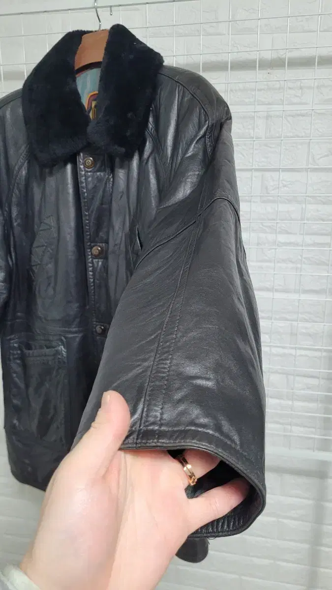 thumbnail-4